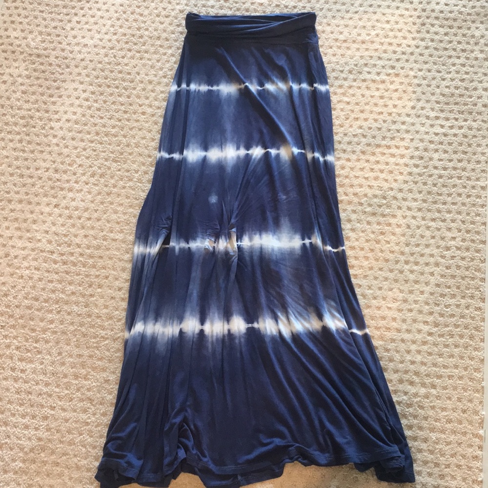 Tie-dyed maxi skirt